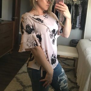 Express Flowered Top - Nude Pink